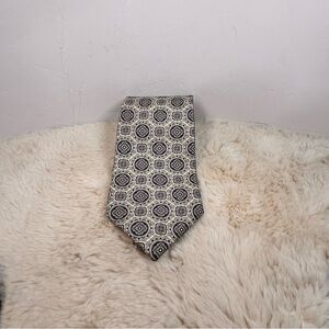 Source Unknown Gray Geometric Pattern‎ Tie